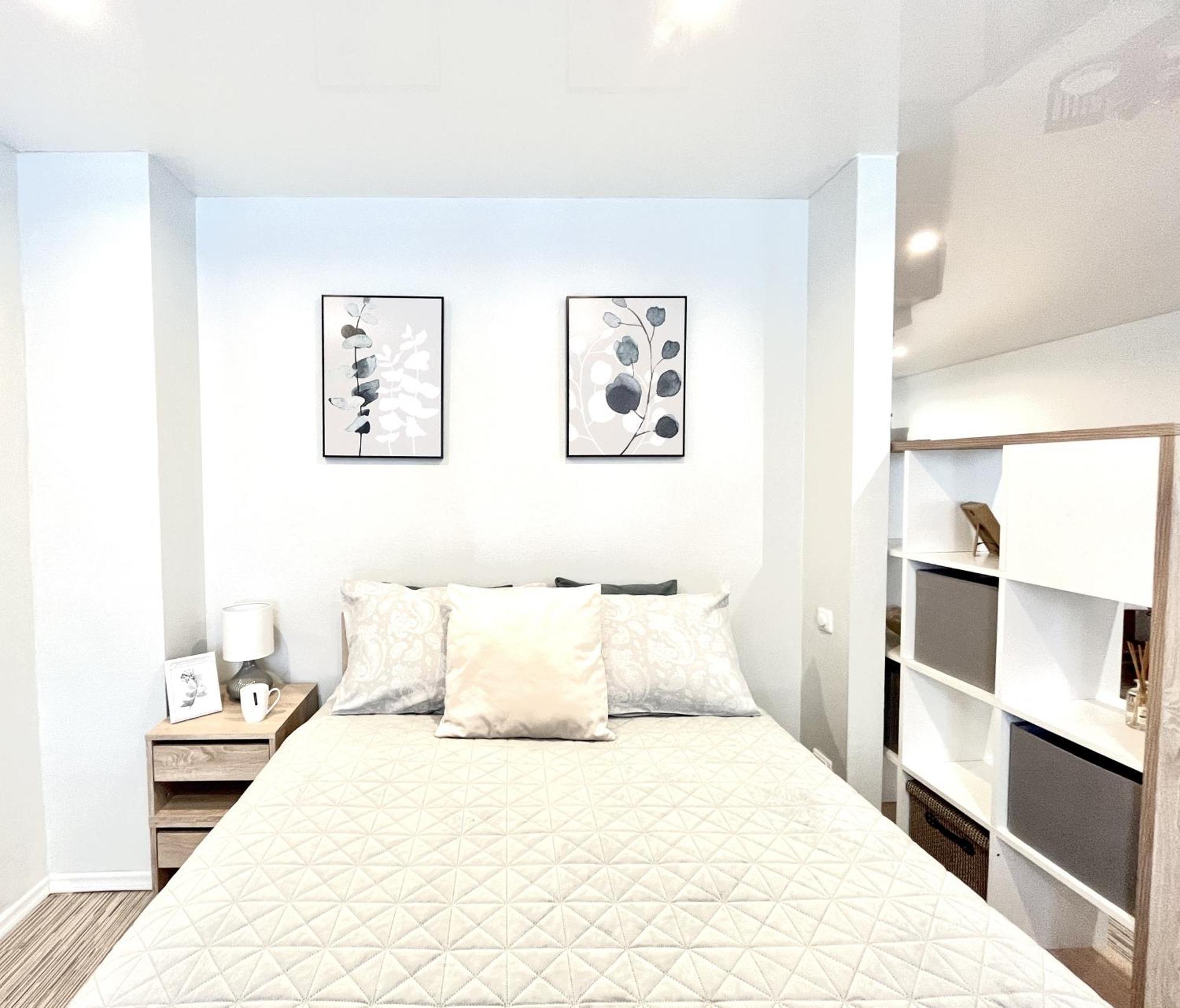 With Balcony First Floor In The Heart Of